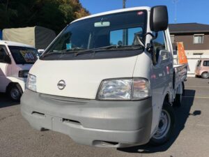 日産バネットの写真
