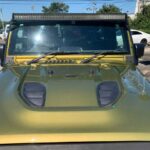 ジープラングラーボンネット写真