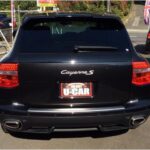 ポルシェカイエン後方写真