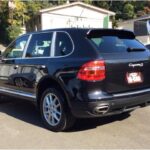 ポルシェカイエン後方写真