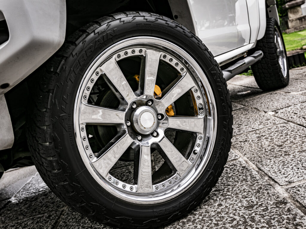 ハマーH3タイヤ写真