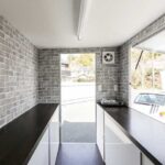 キッチンカー内部の写真