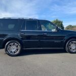 リンカーンナビゲーター側面写真