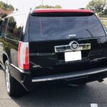 キャデラックエスカレードリムジン仕様後方画像