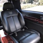 キャデラックエスカレードリムジン仕様後部座席画像